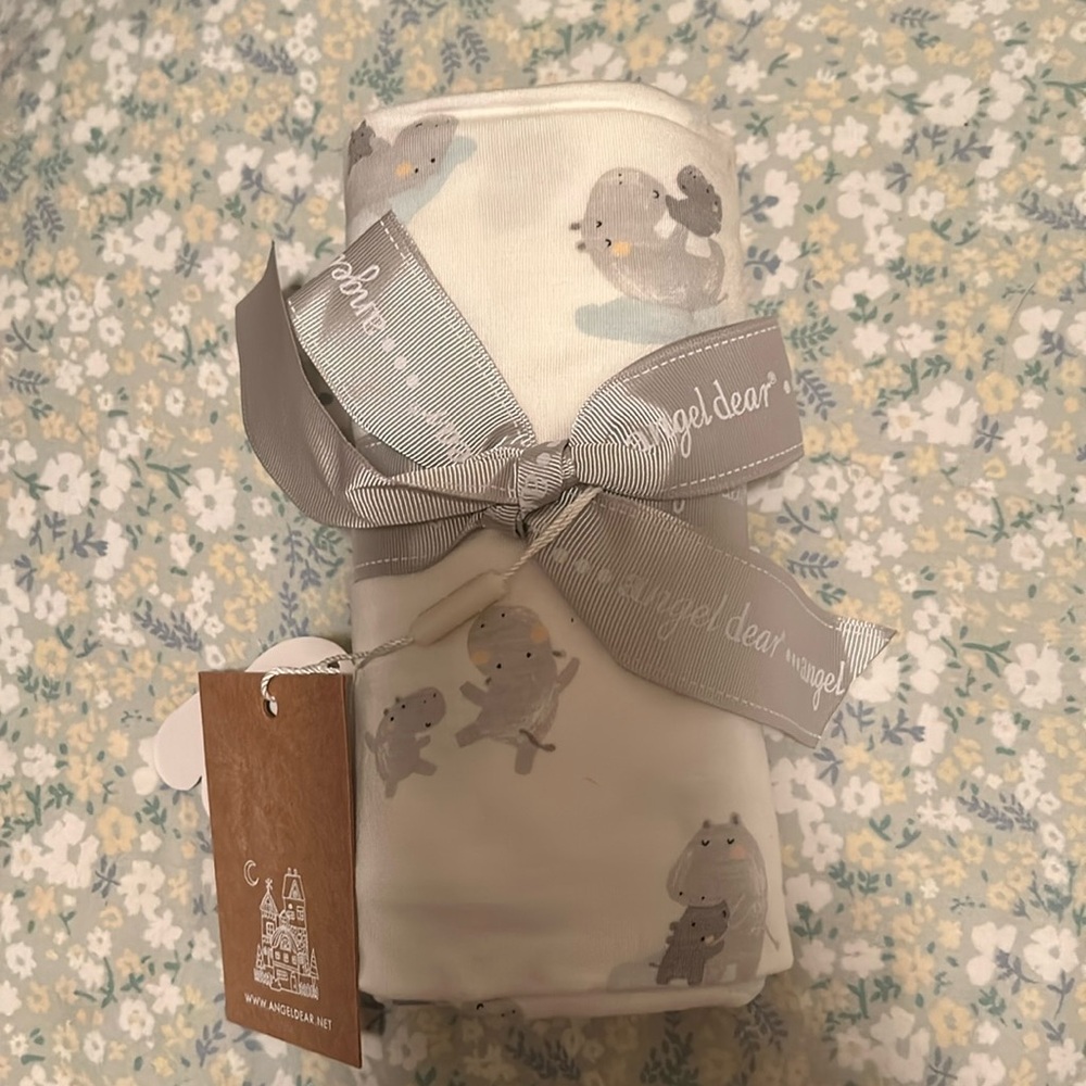 Angel Dear Bamboo swaddle Hippo Print NWT
